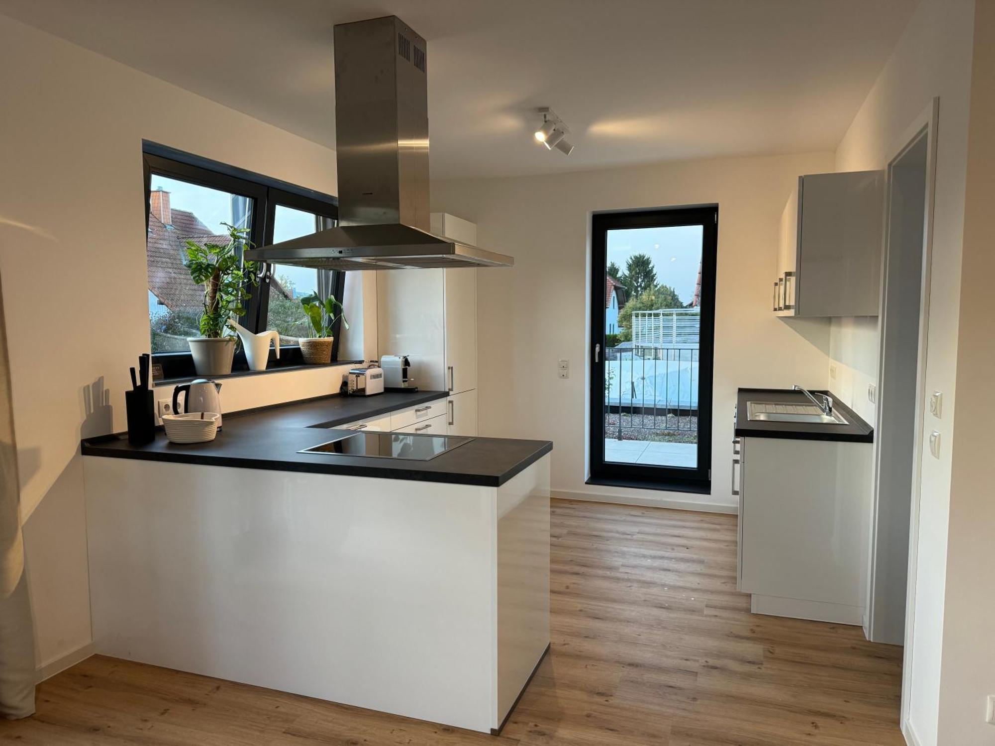 Moderne Ferienwohnung Mit Terrasse, Grill & Privatparkplatz Venningen Luaran gambar