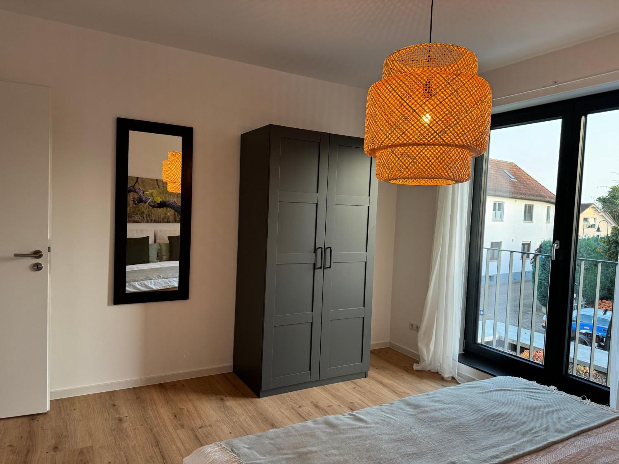 Moderne Ferienwohnung Mit Terrasse, Grill & Privatparkplatz Venningen Luaran gambar
